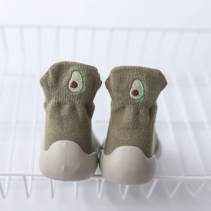 Embroidered cartoon children shoes