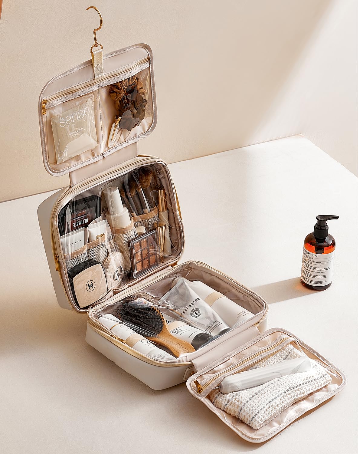 EACHY Travel Toiletry Bag with Hanging Hook – Waterproof, Full-Size Organizer (Plait White)
