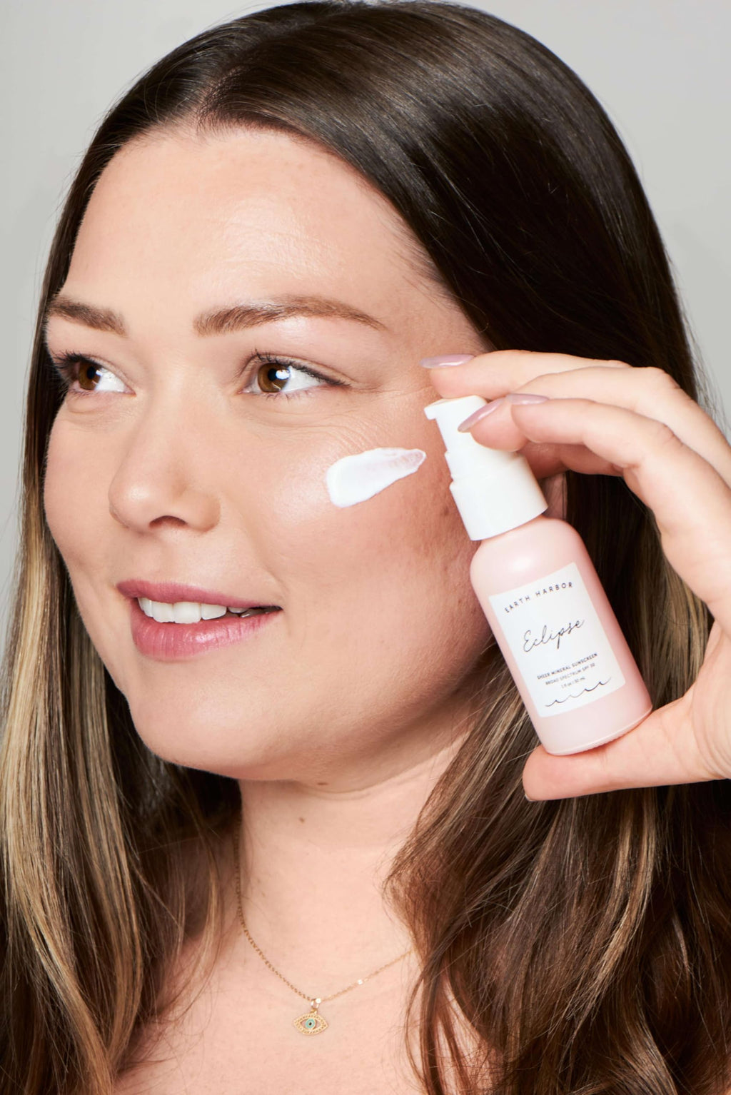 Eclipse Sheer Mineral Sunscreen by Earth Harbor – Lightweight, Sheer UV Protection