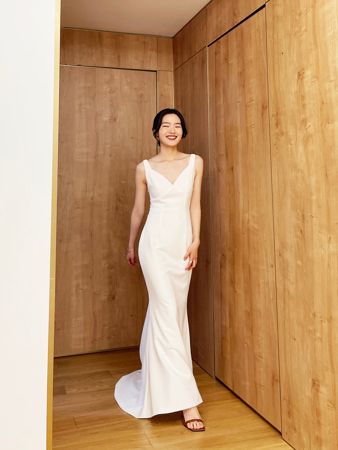 Back Kink Backless V-neck Evening Dress