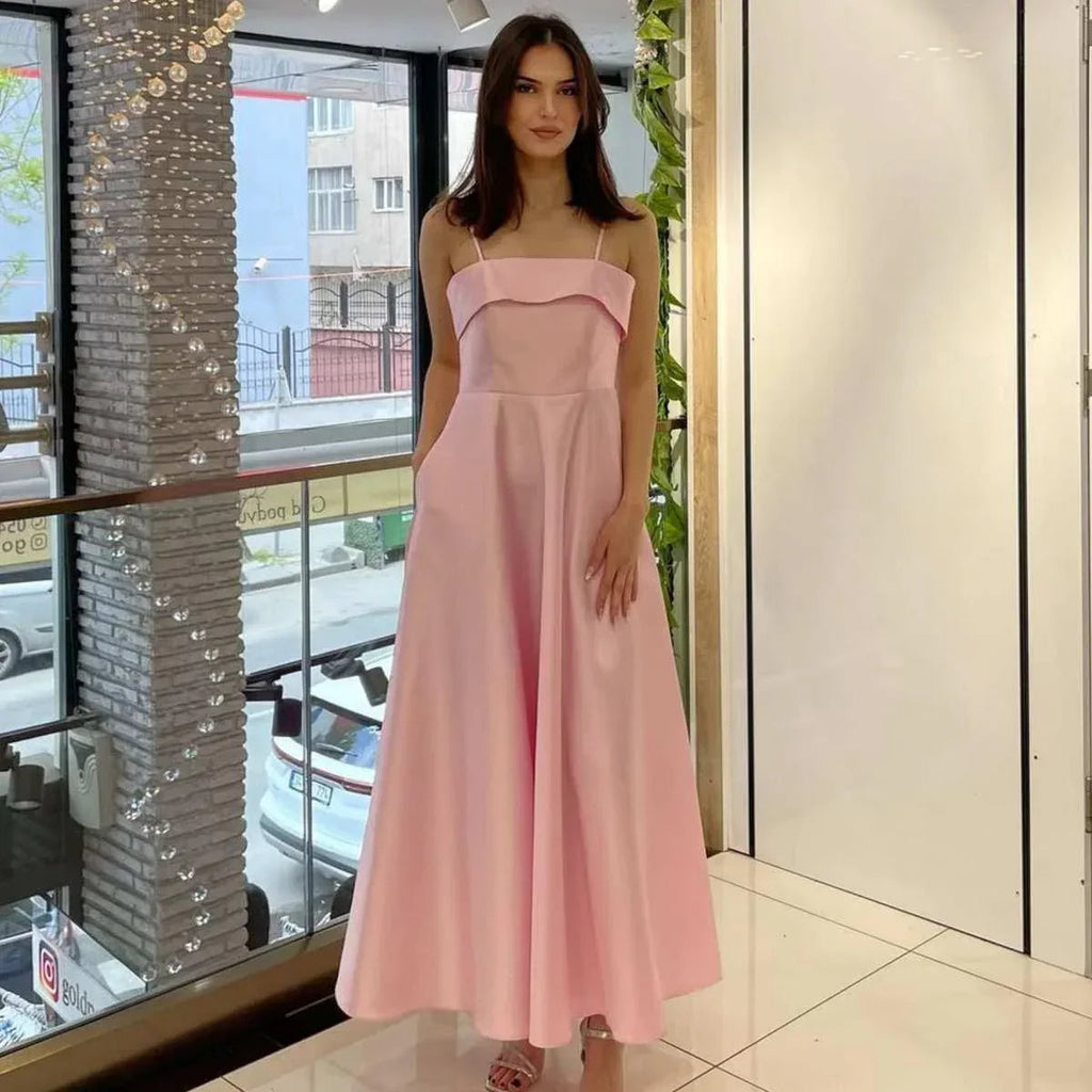 Elegant Summer Dress: Solid Color Sleeveless Backless Tube Top Maxi Dress for Women