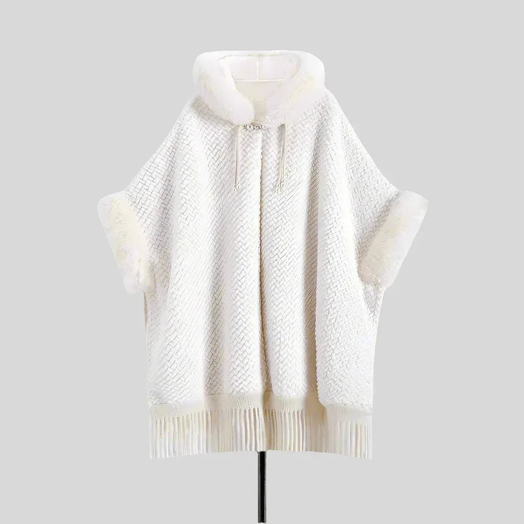 Elegant White Buckle Hooded Hanfu Shawl Cloak with Twill Rabbit Fur and Tassel Details