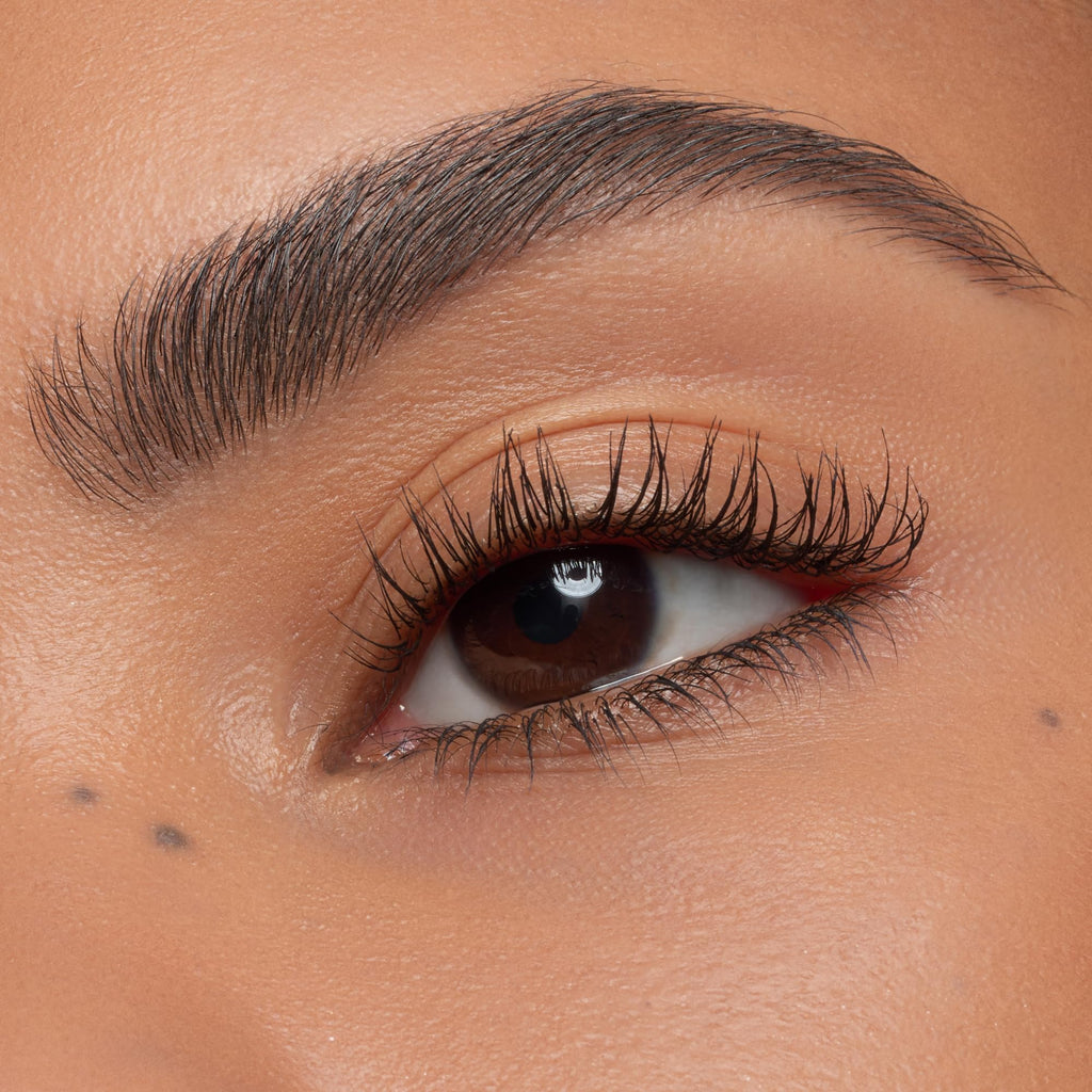essence Curl Fixing Lash Base | Mascara Primer for Lasting Curl & Definition | Vegan, Cruelty-Free & Paraben-Free