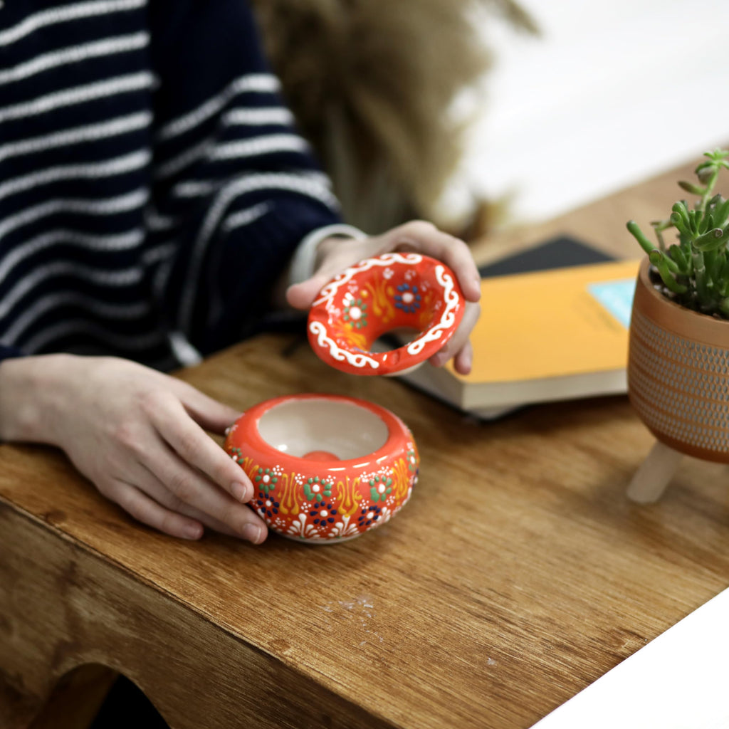 EVANILIFE Decorative Ceramic Jar with Windproof Lid – Handmade Turkish Orange Home Decor