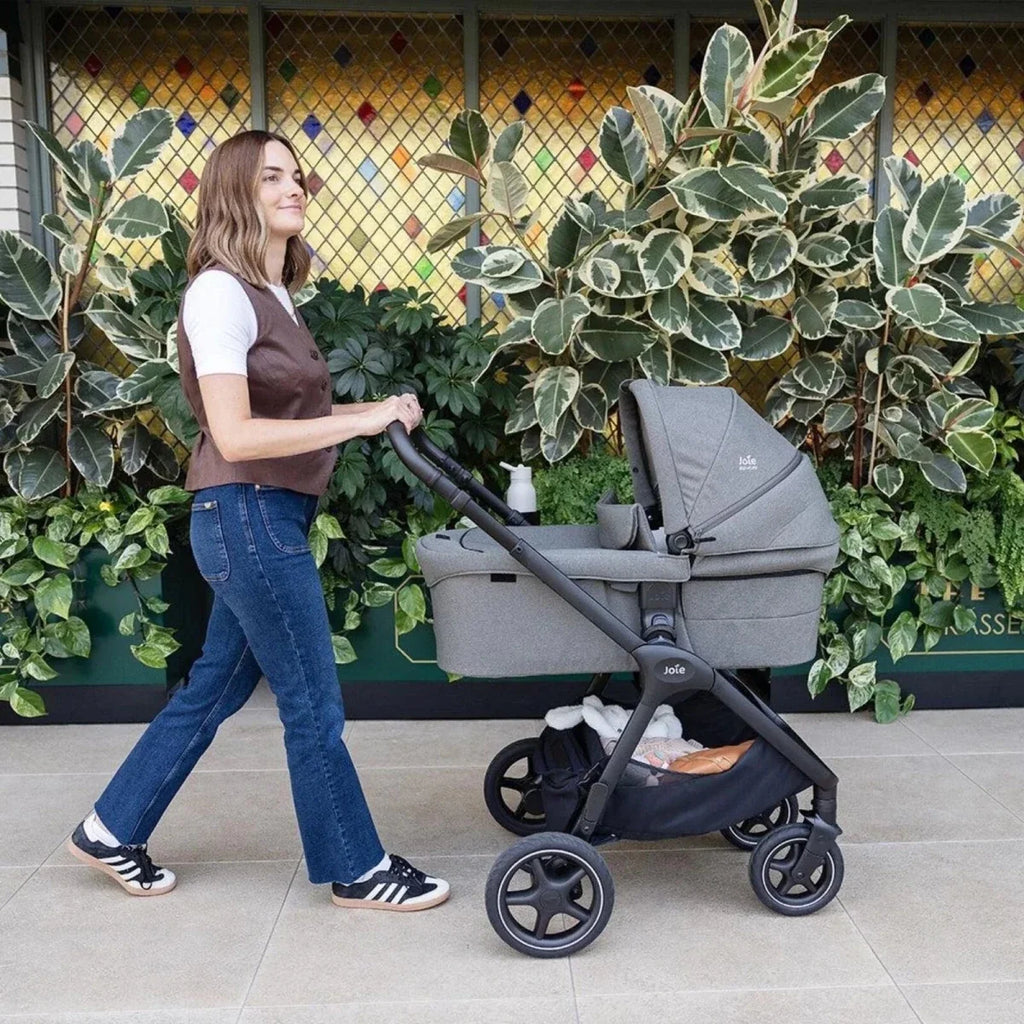 Joie Ramble XL Signature Carrycot - Eclipse