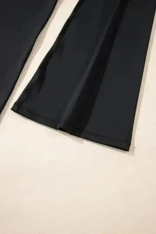 V-Curve Black Flared Leggings