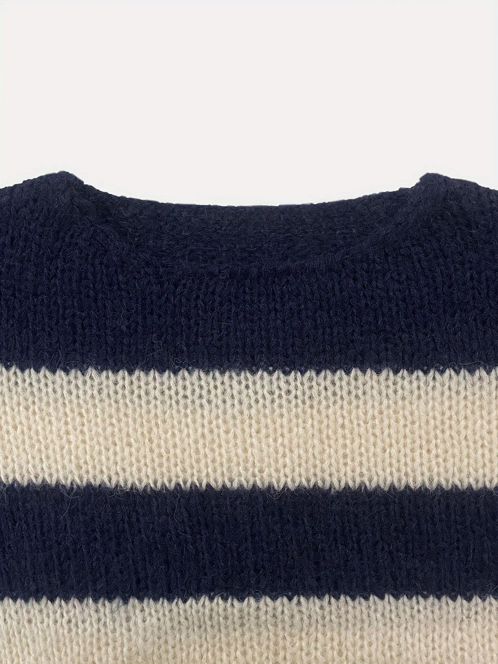 Crew-neck Contrast-striped Loose-fit Casual Chic Versatile Knit Pullover