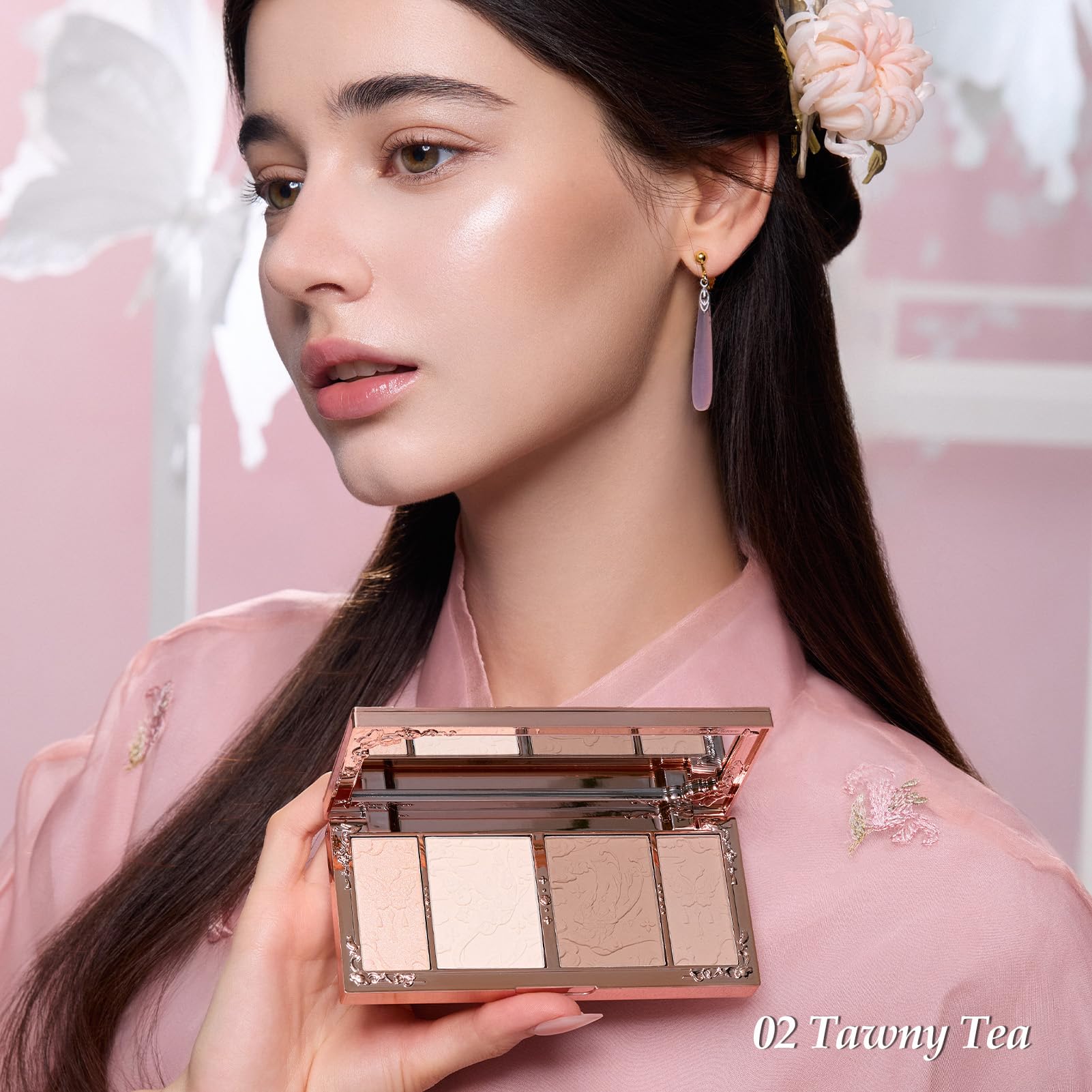 Flower Knows Butterfly Cloud Collar Palette – 4-in-1 Highlight & Contour (02 Tawny Tea)