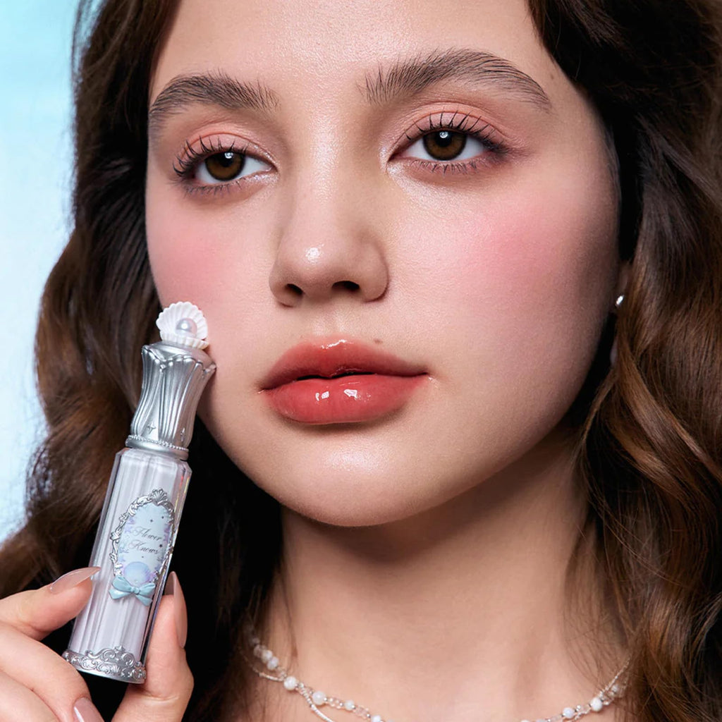Flower Knows Shell's Jewel Nourishing Lip Glaze | Hydrating Hyaluronic Lip Gloss (0.16 oz) Coral Conch P09