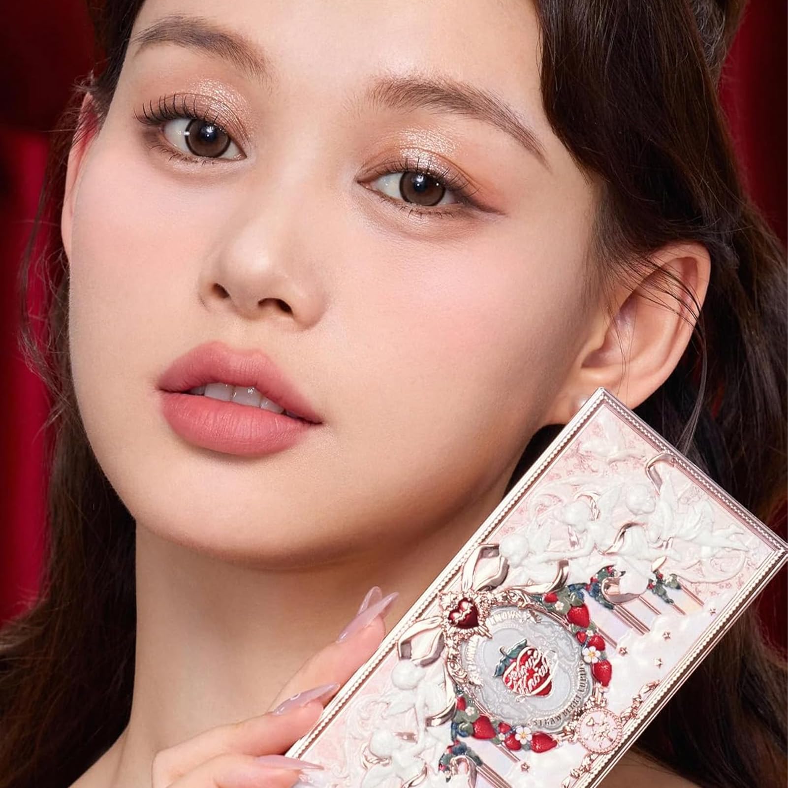 Flower Knows Strawberry Cupid Palette - 5 Matte + 2 Shimmer Neutrals