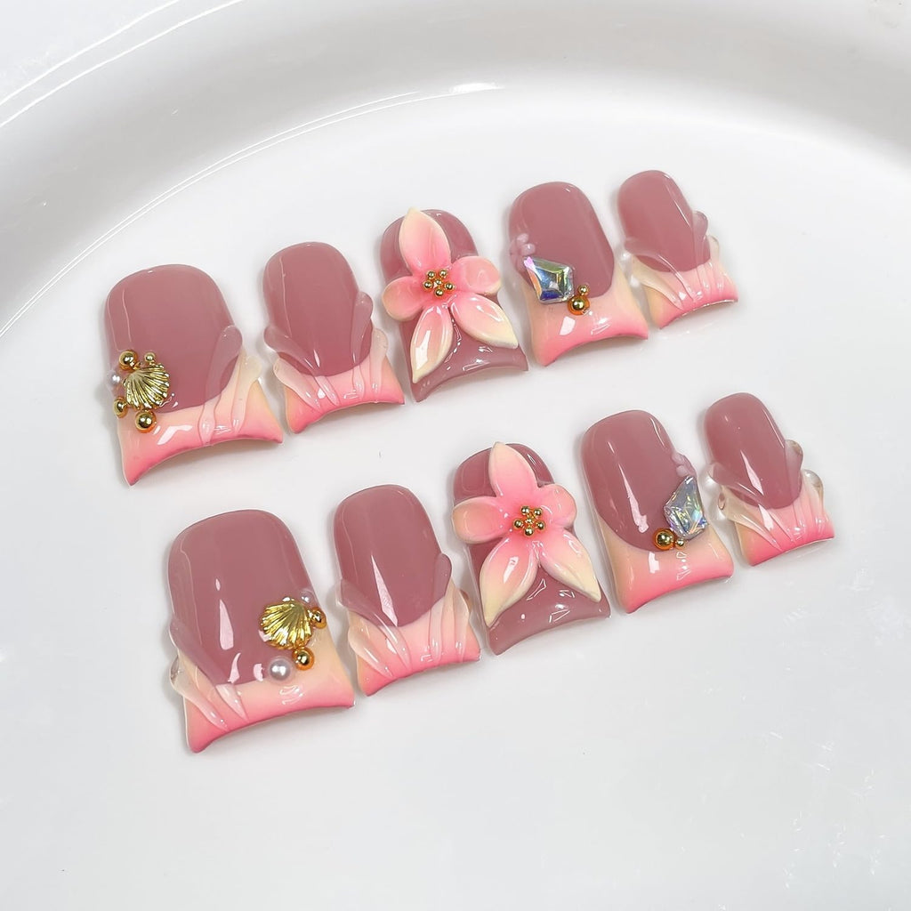 Flower Press On Nails 10 Pcs – Duck Design with Golden Shell, Gradient French Tip | Full Cover Artificial Nails