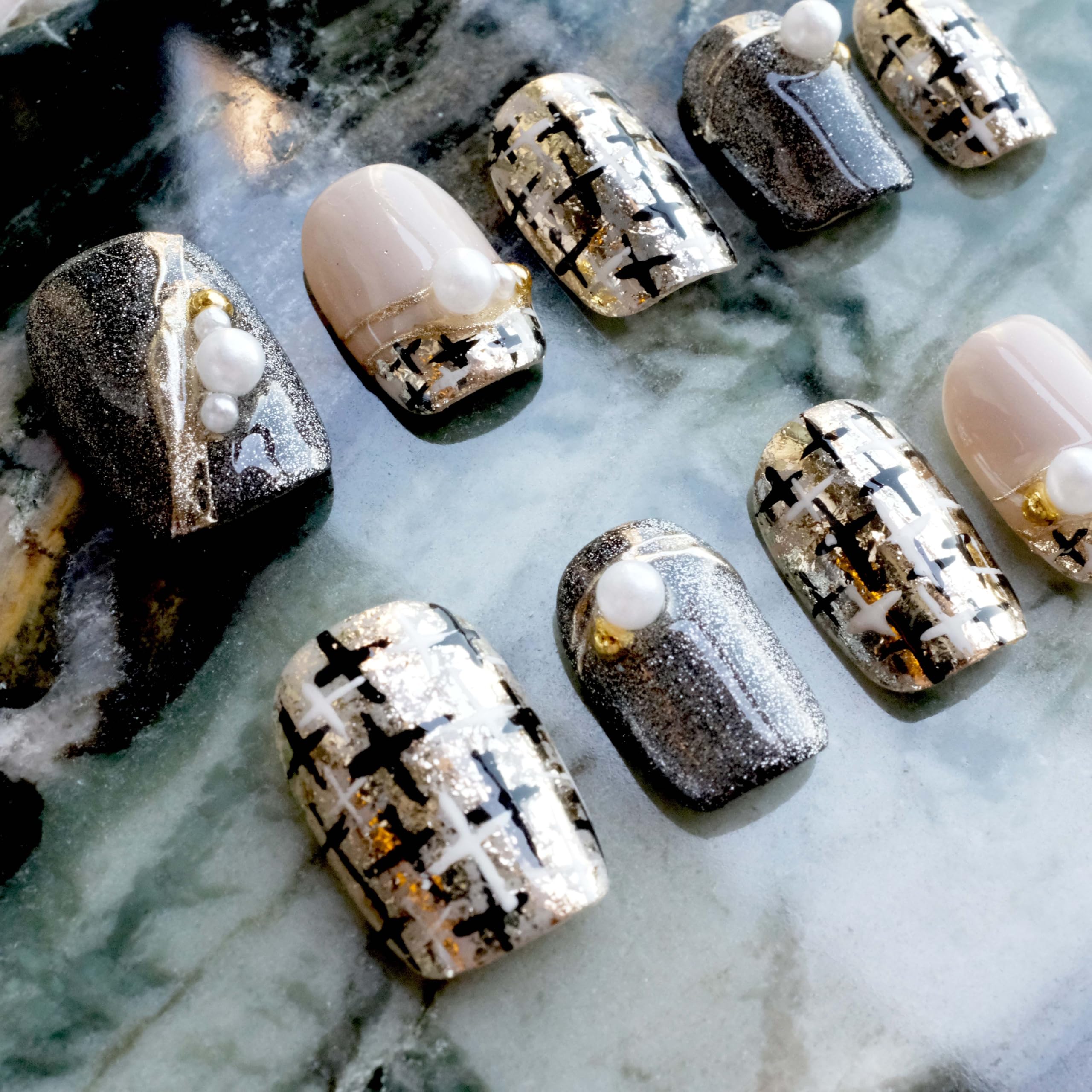GLORS Purely Handmade Press On Nails | Short Square Gold & Pearl, 10 Pieces (Large, SS) | Salon-Quality Nail Art