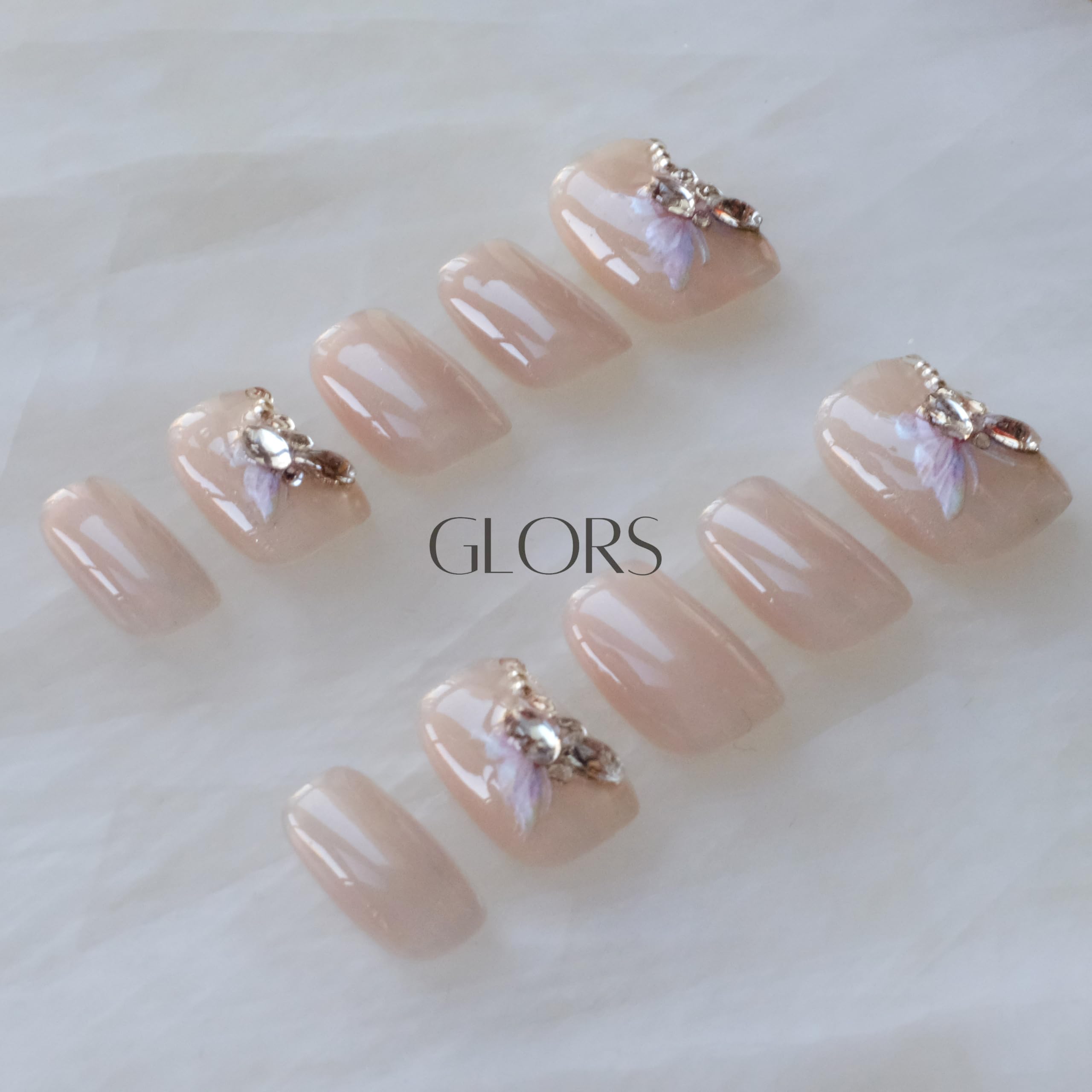 GLORS Purely Handmade Short Press On Nails – Butterfly Cat-Eye Art, 10pcs