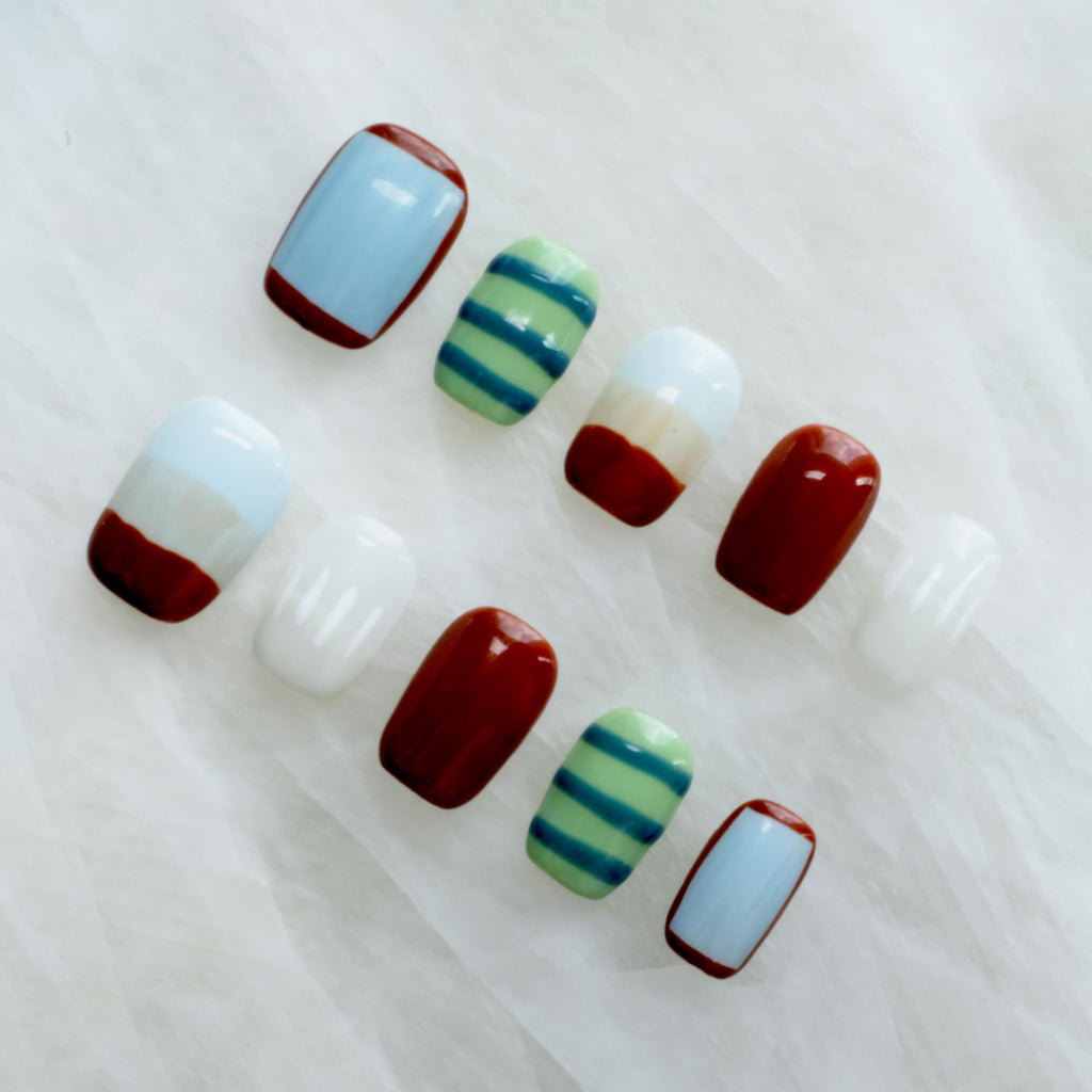 GLORS Purely Handmade Press On Nails — Kawaii Short Square Set, 10pc (Small SS)