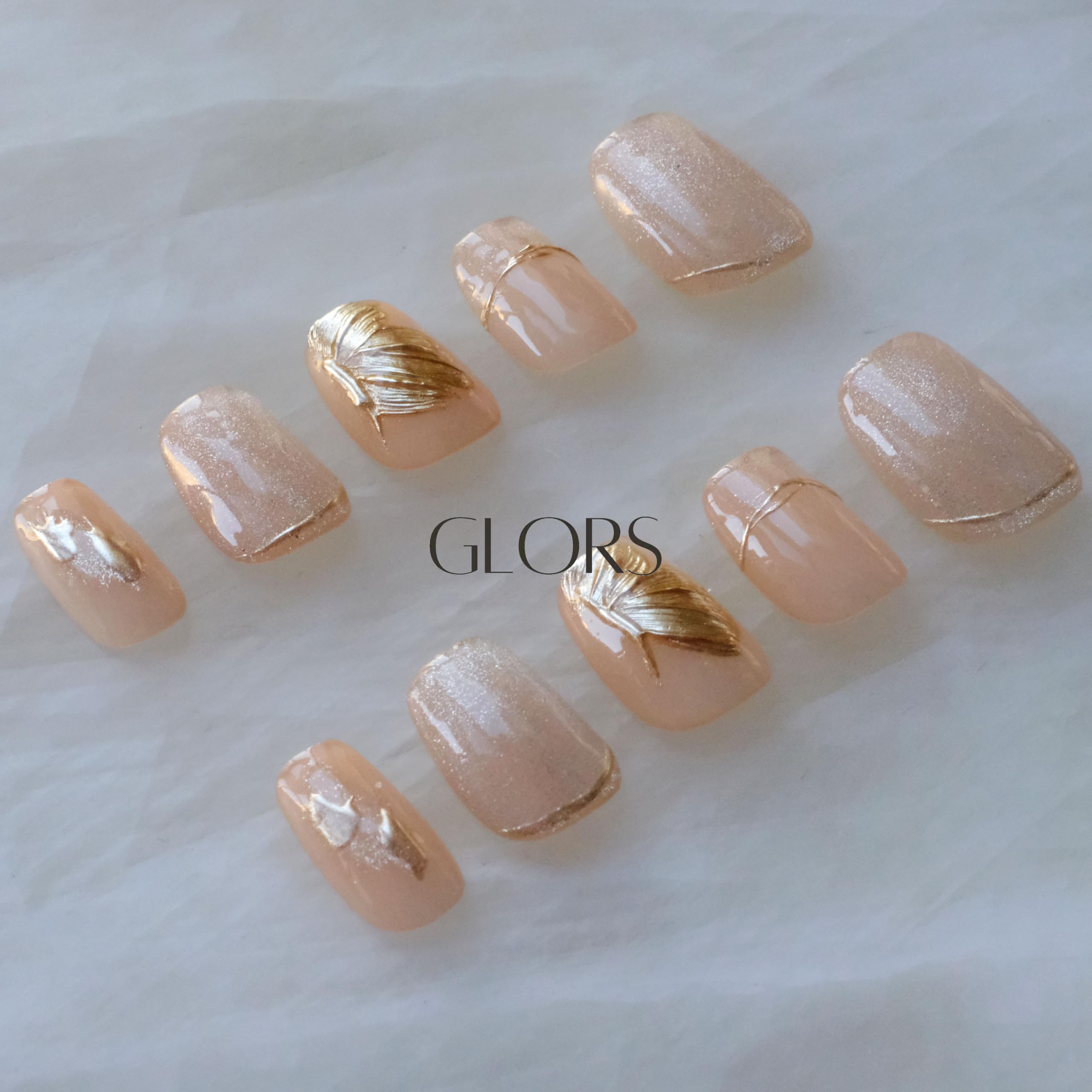GLORS Flower Dance Press On Nails – Cat-Eye, Icy Nude Short Square (10 pcs)