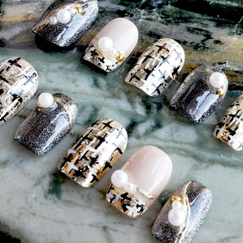 GLORS Purely Handmade Press On Nails | Short Square 10 Pieces SS | Gold & Pearl Salon-Quality Nail Art