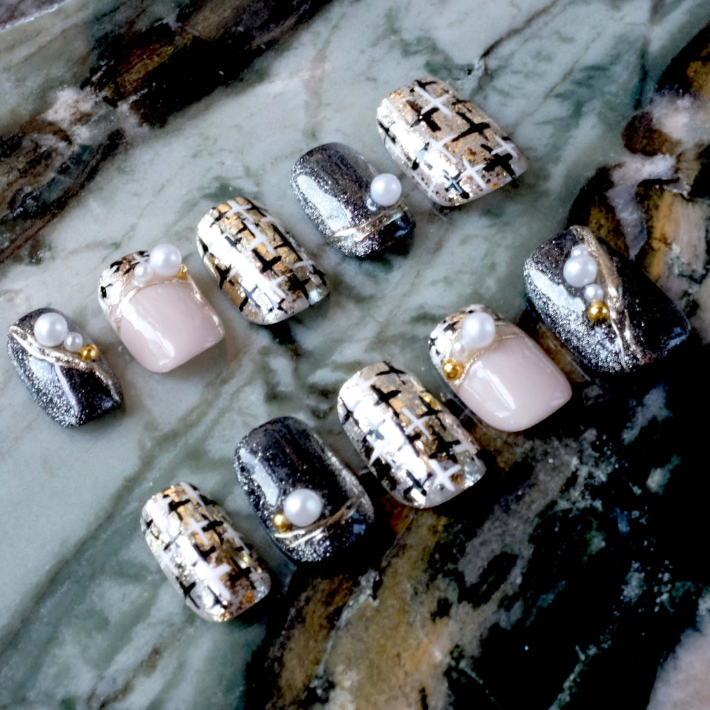 GLORS Purely Handmade Press On Nails | Short Square Gold & Pearl, 10 Pieces (Large, SS) | Salon-Quality Nail Art