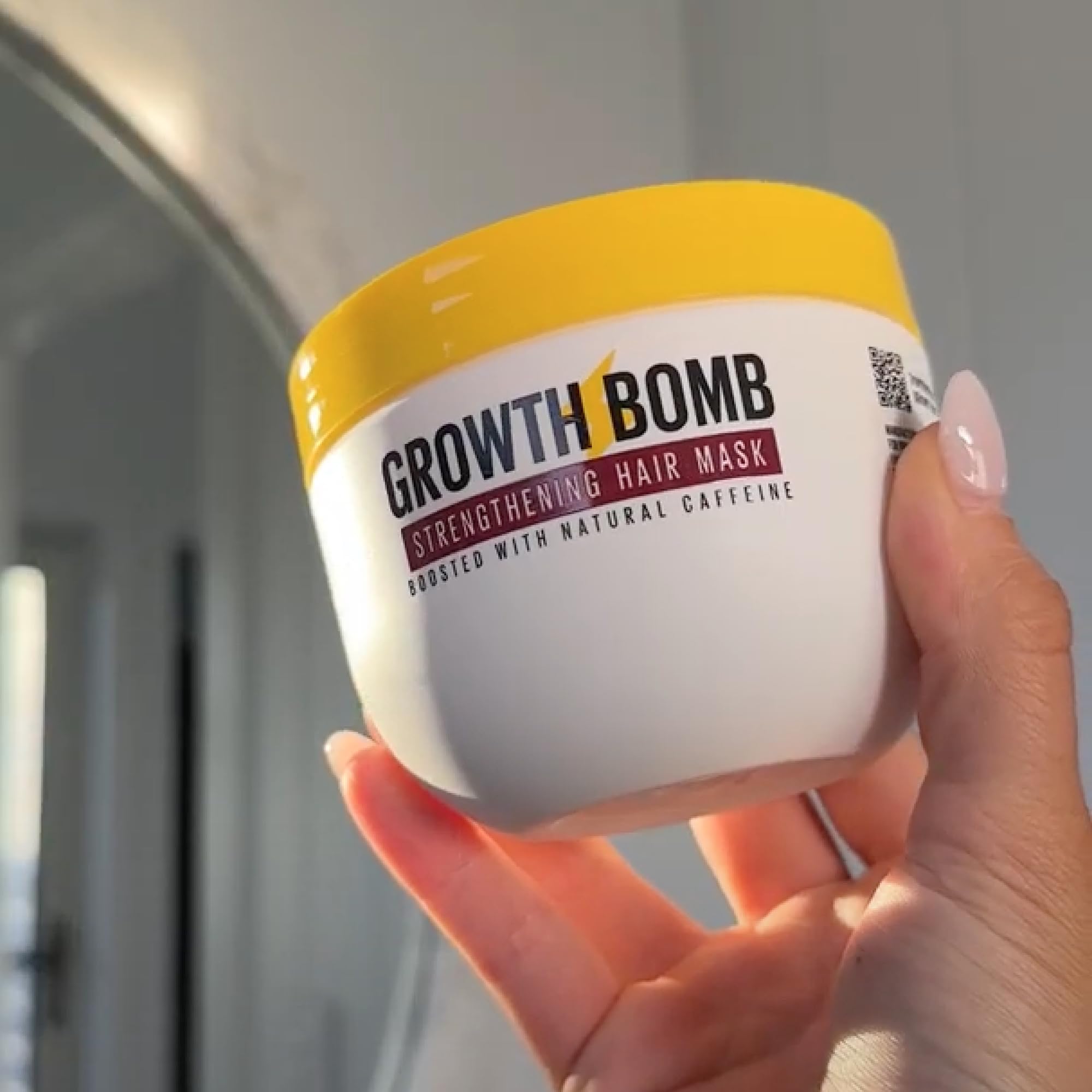 GROWTH BOMB Strengthening Hair Mask – Deep Conditioning for Damaged Hair (235 ml)