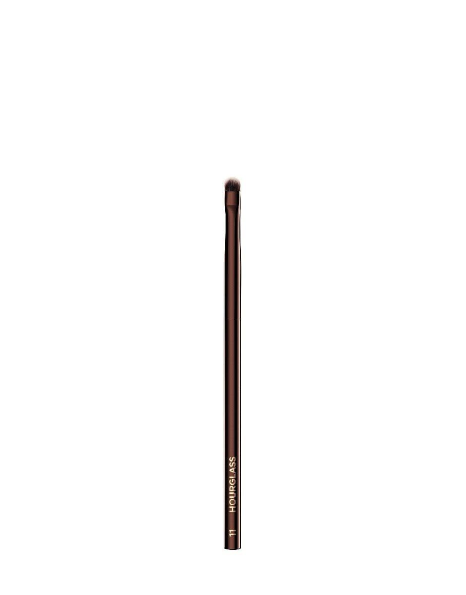 Hourglass Brush #11 Smudge – Ultra-Soft Taklon Blending Brush