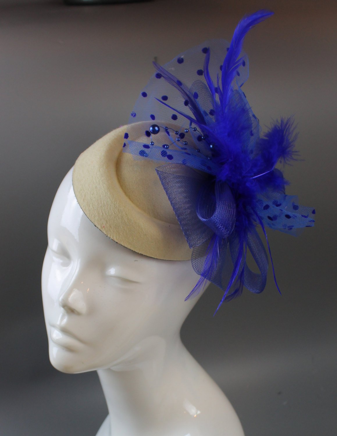 Caprilite Cream Ivory and Royal Blue Pill Box Veil Hatinator UK Wedding Ascot Races Clip Felt