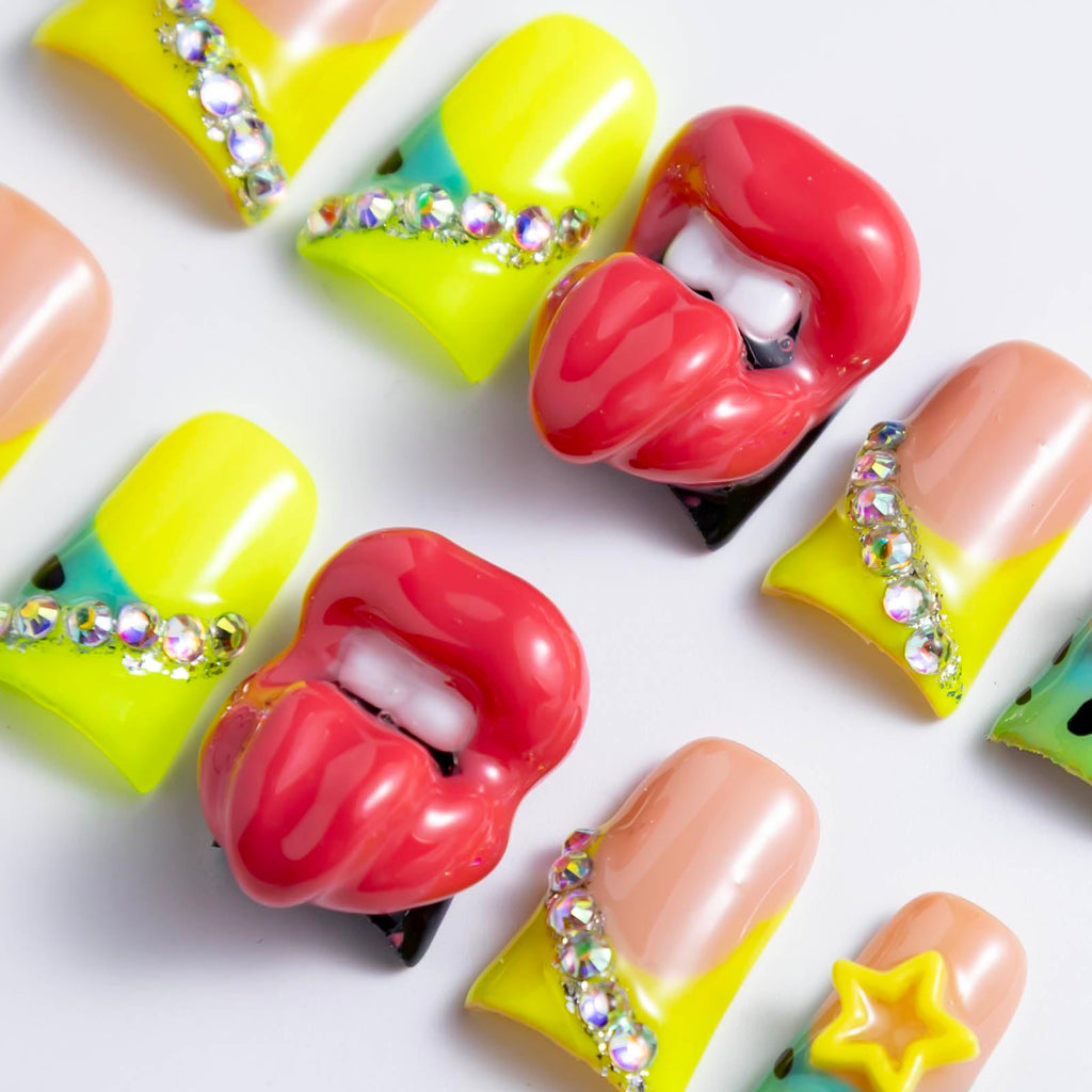 IntoVibes 10-Piece Luxury Duck-Shape Press On Nails – Short & Reusable