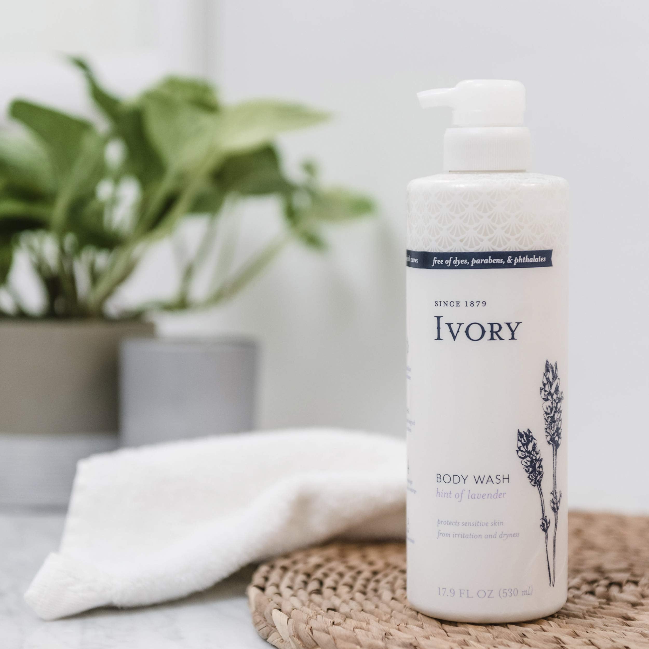 Ivory Sensitive Skin Moisturizing Body Wash with Lavender Scent – 17.9 fl oz x 4 Pack