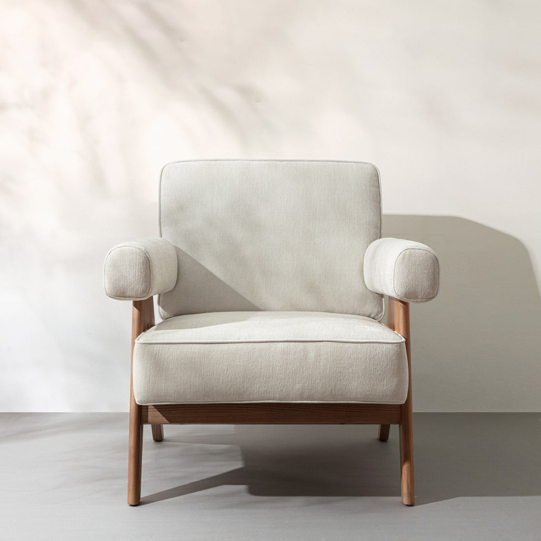 Pierre. J Capitol Complex Armchair Cotton Linen