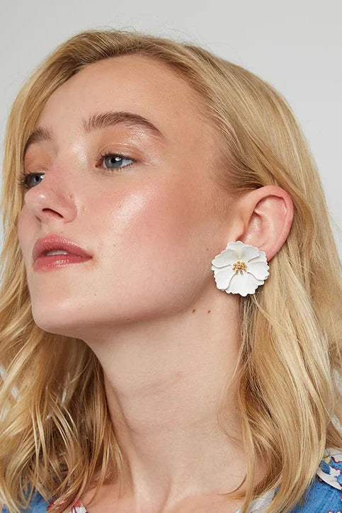 Jalicia Flower Earring White