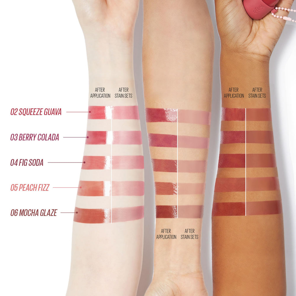 KAJA Jelly Charm Lip & Blush 05 Peach Fizz – Hydrating Lip & Cheek Tint with Keychain, 0.17 oz