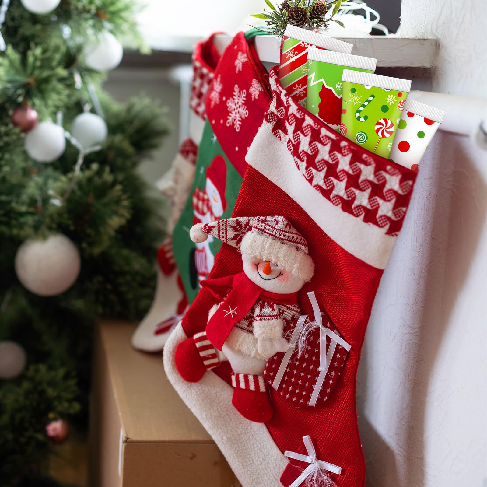 Leelosp 24 Pcs Red & Green Christmas Hand Cream Gift Set — Travel-Size Moisturizers for Stockings