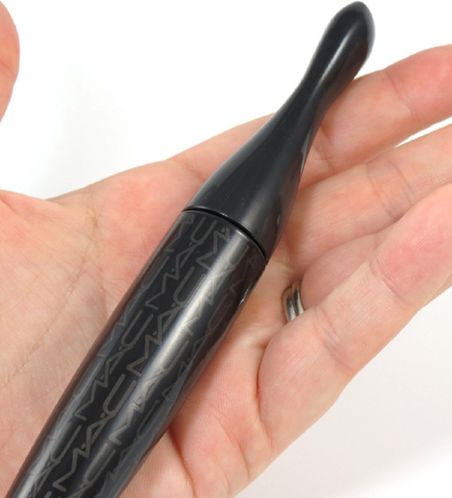 MAC Mascara In Extreme Dimension 3D Black Lash – 1 Count, Authentic Fullsize Eye Makeup