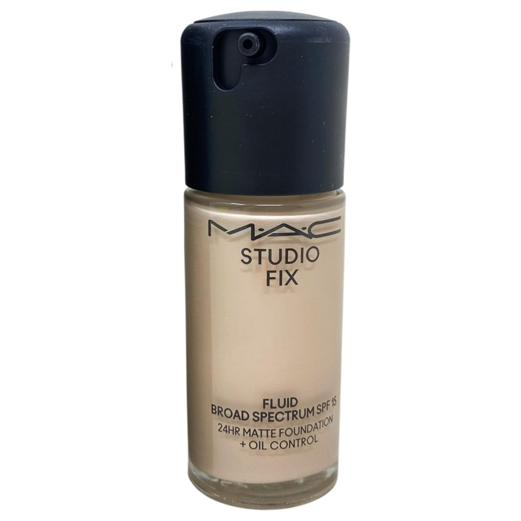 MAC Studio Fix Fluid SPF 15 Foundation NW5 – 24HR Matte, Oil Control (1 fl oz / 30 mL)