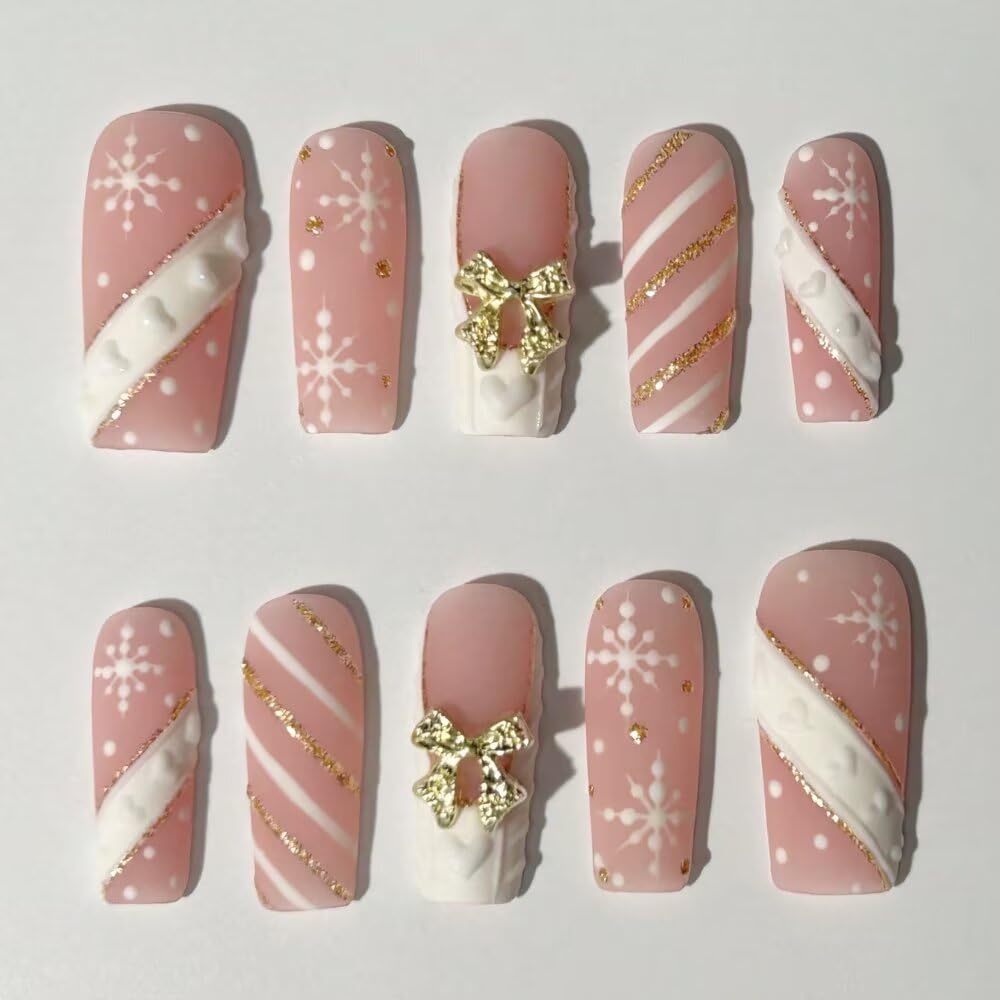 MAGLFELL Christmas Press On Nails – Square Nails with Snowflakes & Gold Bow, 10 Pcs, Reusable ABS