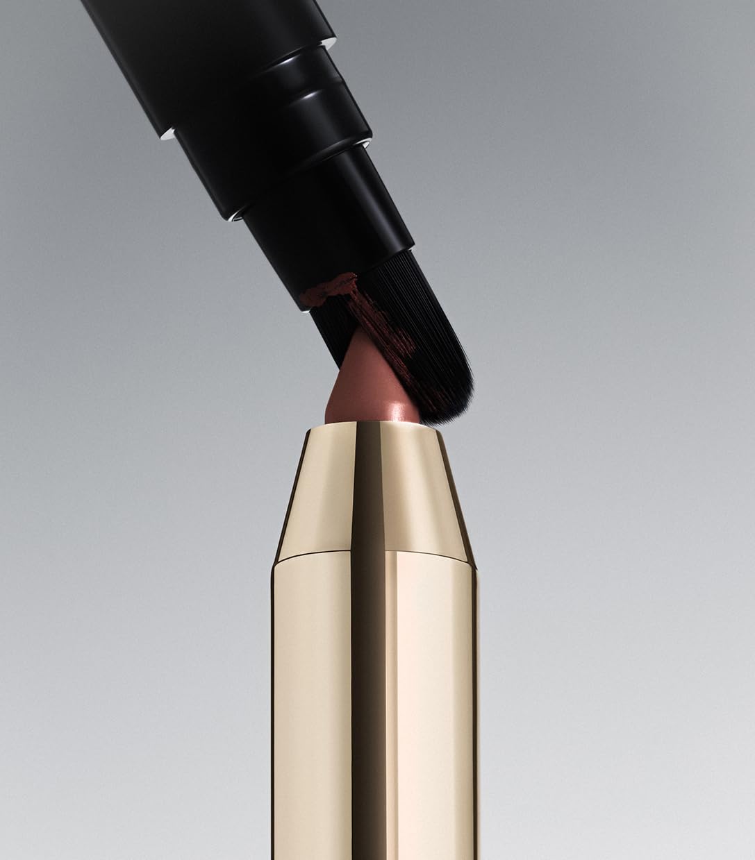 MAKE Beauty Continuum Lip Liner – Long-Lasting Creamy Nude Lip Liner with Built-In Sharpener & Blending Brush (Atmospheric)