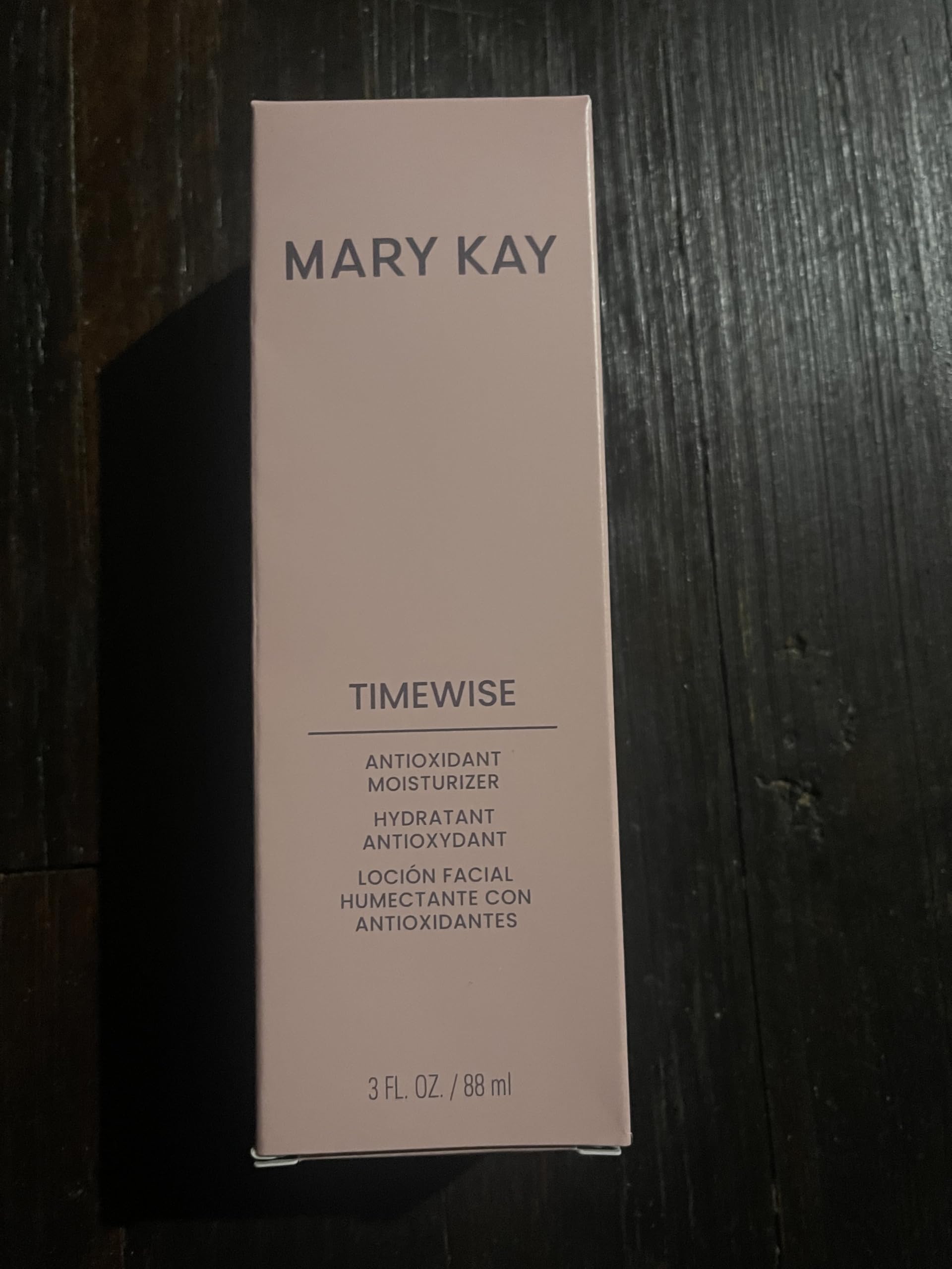 MARY KAY TimeWise Antioxidant Moisturizer | Hydration, Firmness, and Environmental Protection