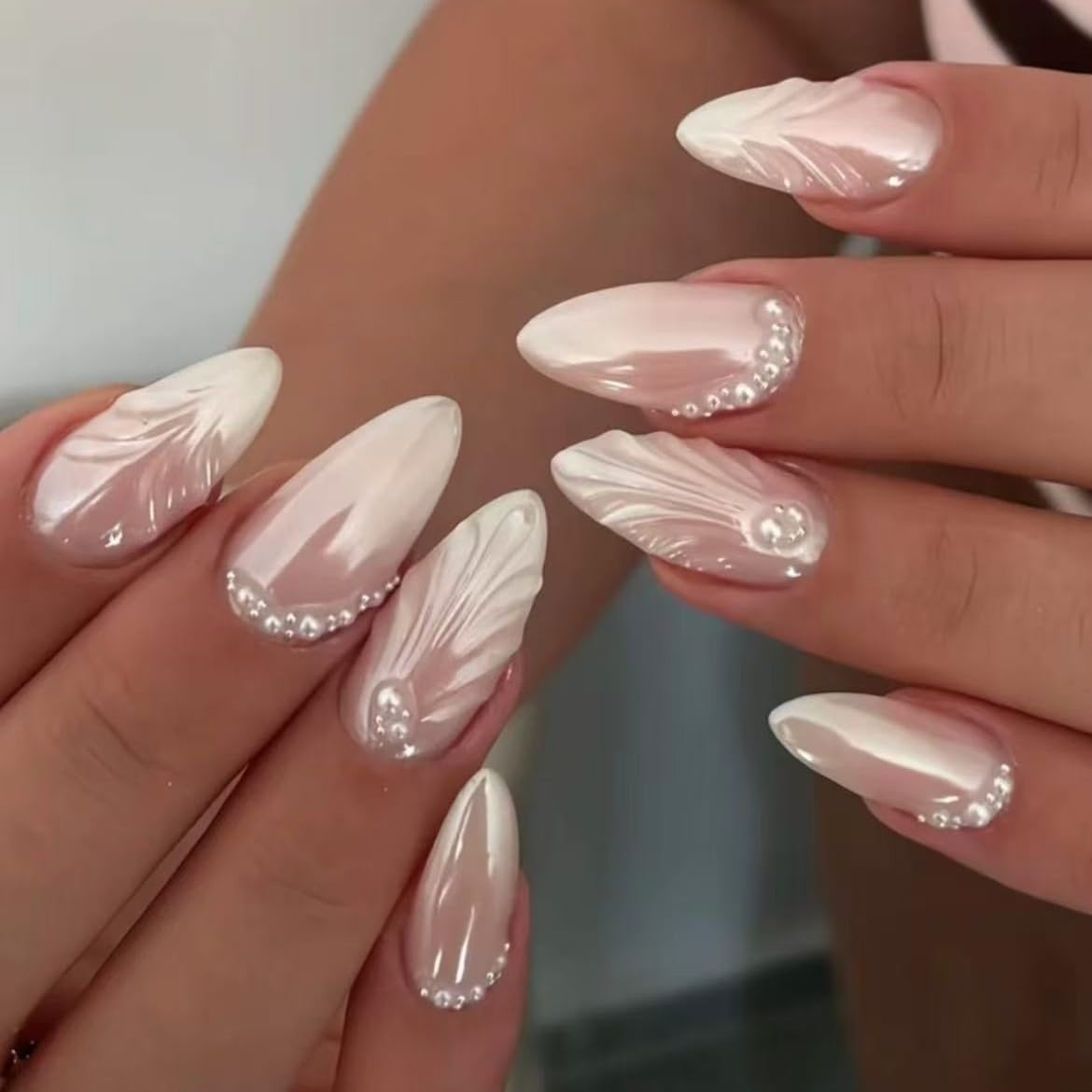 MeiTao Handmade French Tip Press-On Nails – Almond Chrome, Long Glossy Full-Cover 10Pcs (MT-174-M)