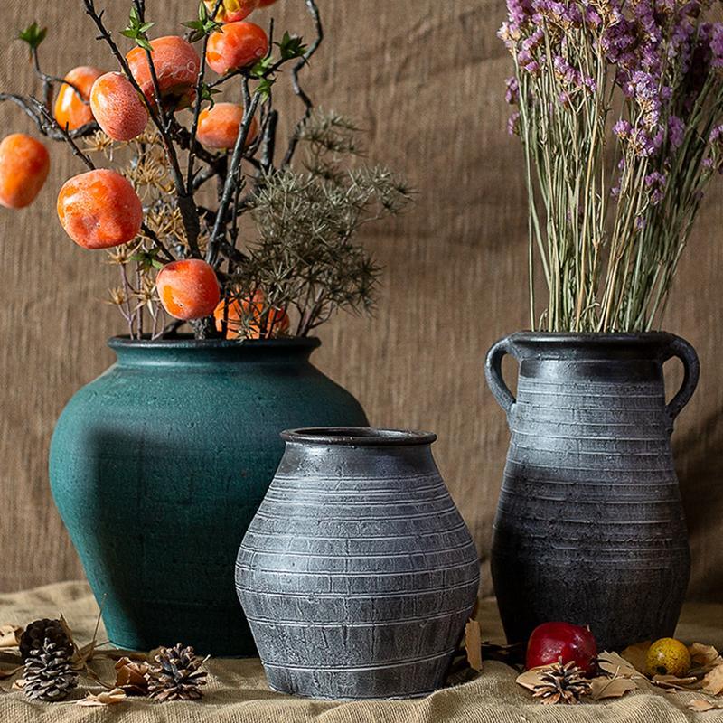 MI46 A Set Of Four Indoor/ Outdoor Plant Pots