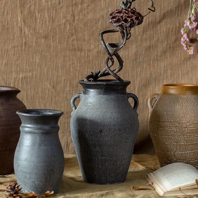 MI46 A Set Of Four Indoor/ Outdoor Plant Pots