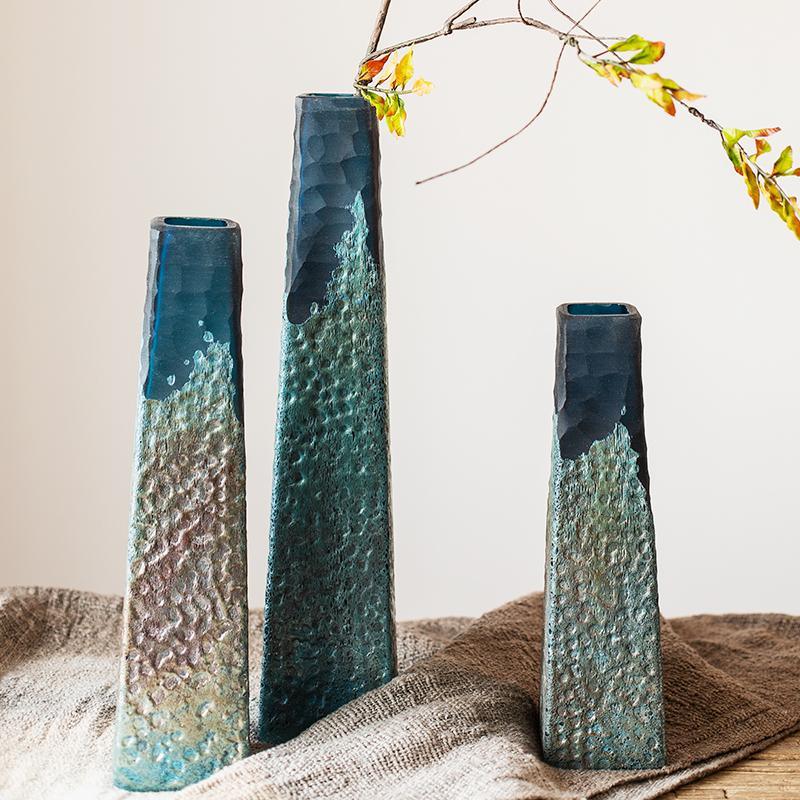 MI49 Vase