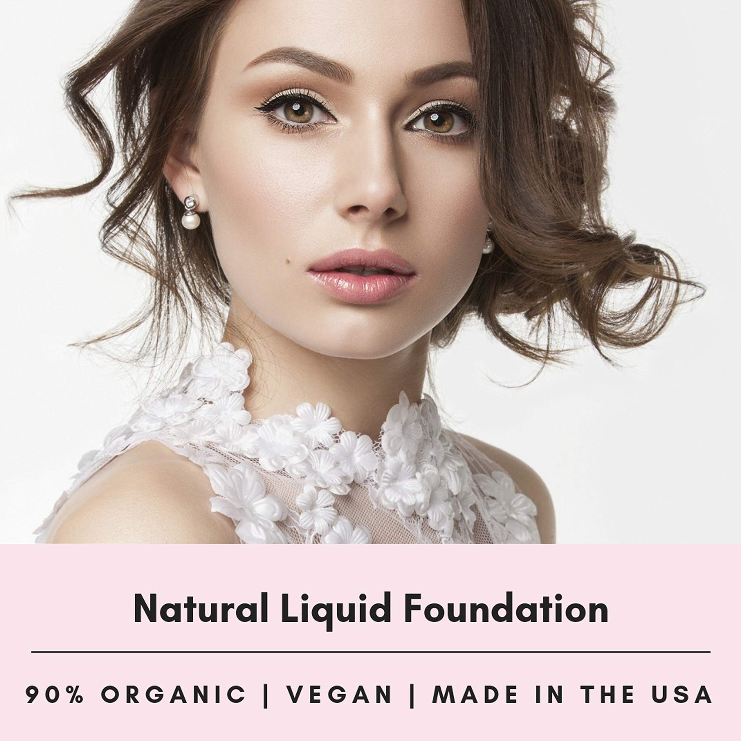 Mom's Secret 100% Natural Liquid Foundation – Aloe-Based, Vegan, Gluten Free, USA Made (Honey)