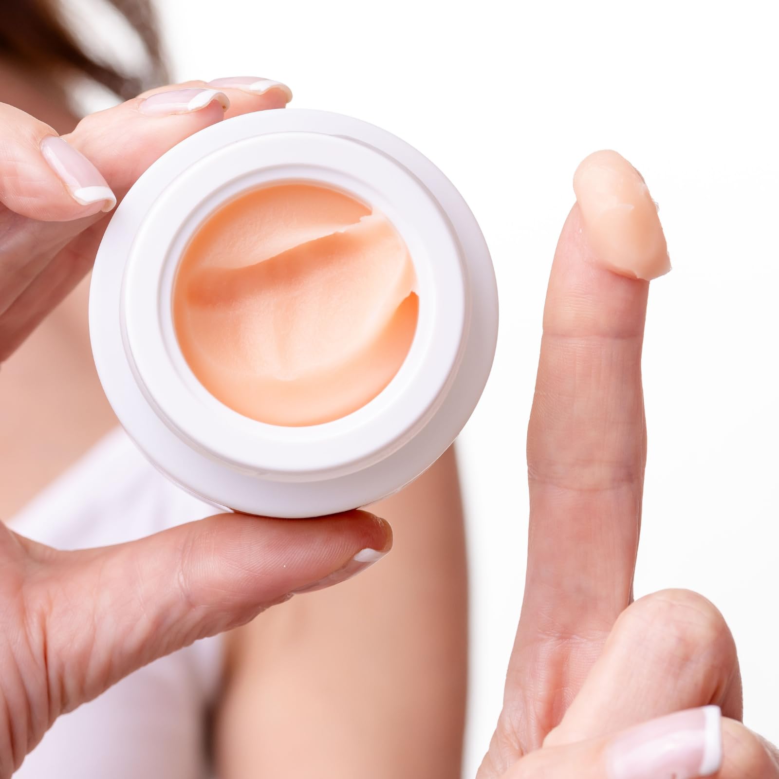 Nakery Pave The Way Flawless Filter Wrinkle Filler – Instant Smoothing & Skin Tightening Primer