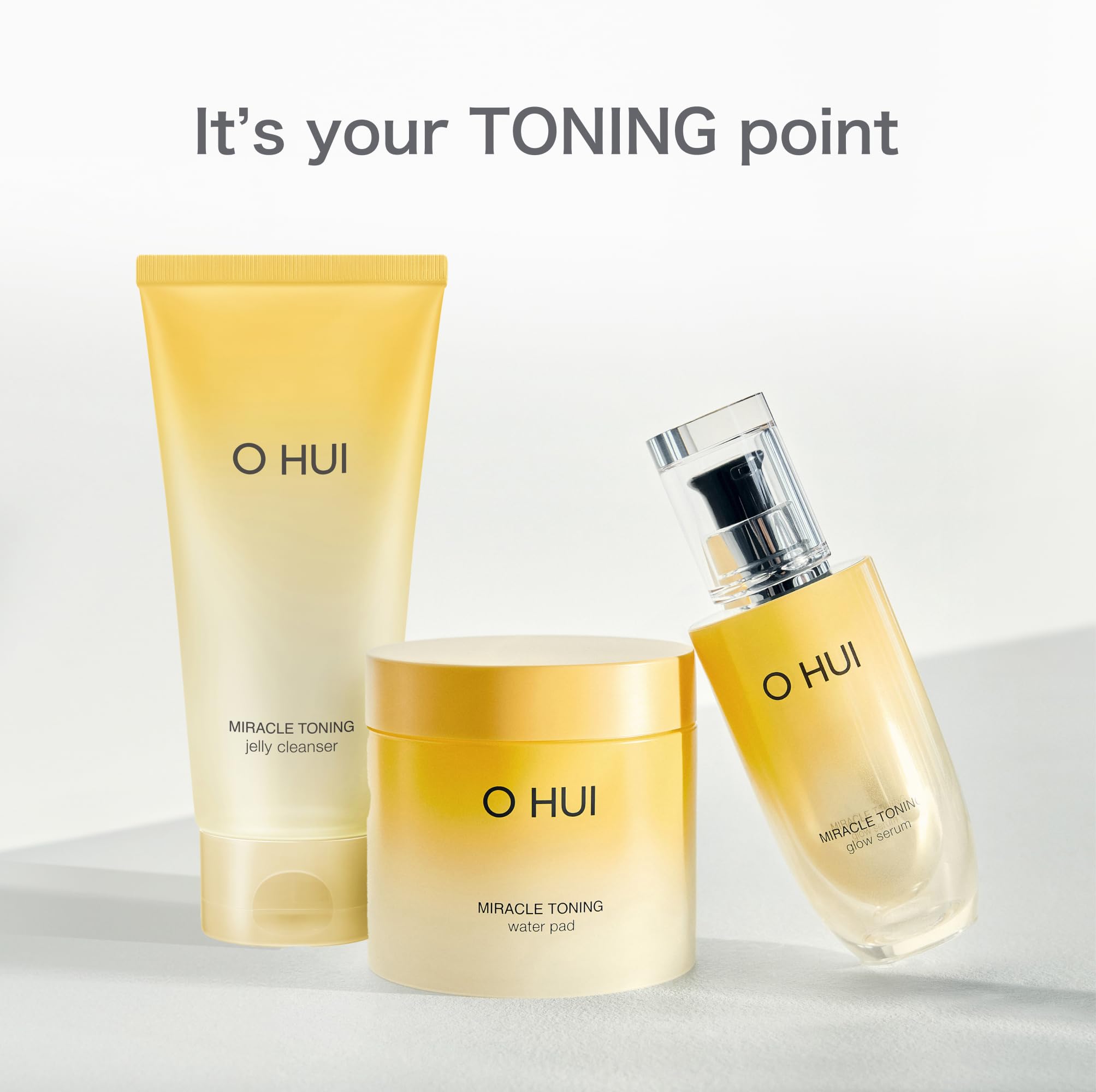 OHUI Miracle Toning Dual Sided Pads | Exfoliate, Hydrate, Smooth Skin