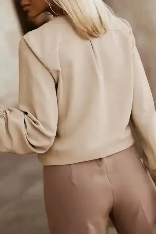 Pleated Neck Stretch Cuff Shirt