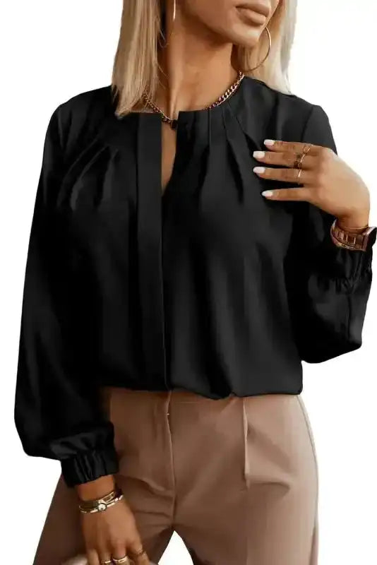 Pleated Neck Stretch Cuff Shirt