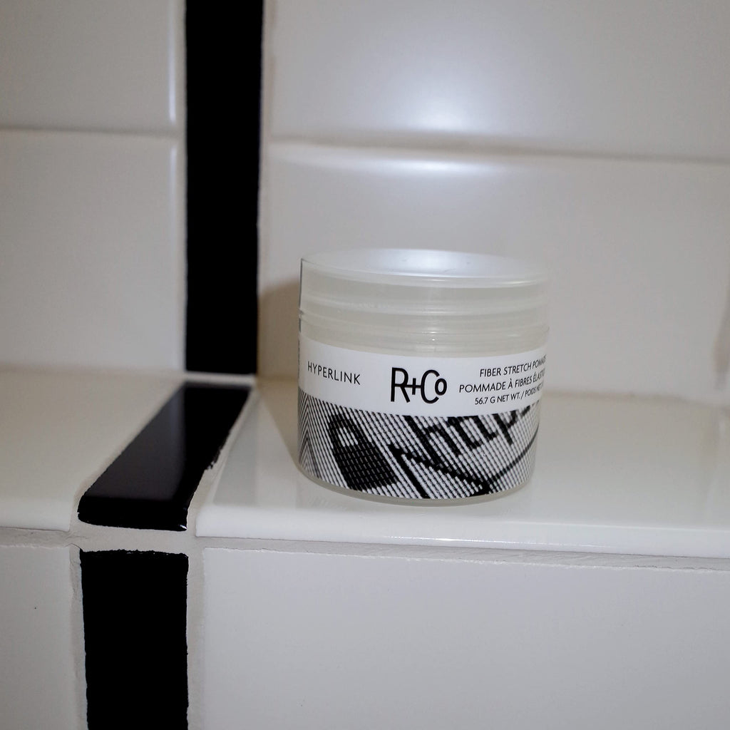 R+Co Hyperlink Fiber Stretch Pomade – Weightless Volume & Flexible Hold (56.7 g / 2 oz)