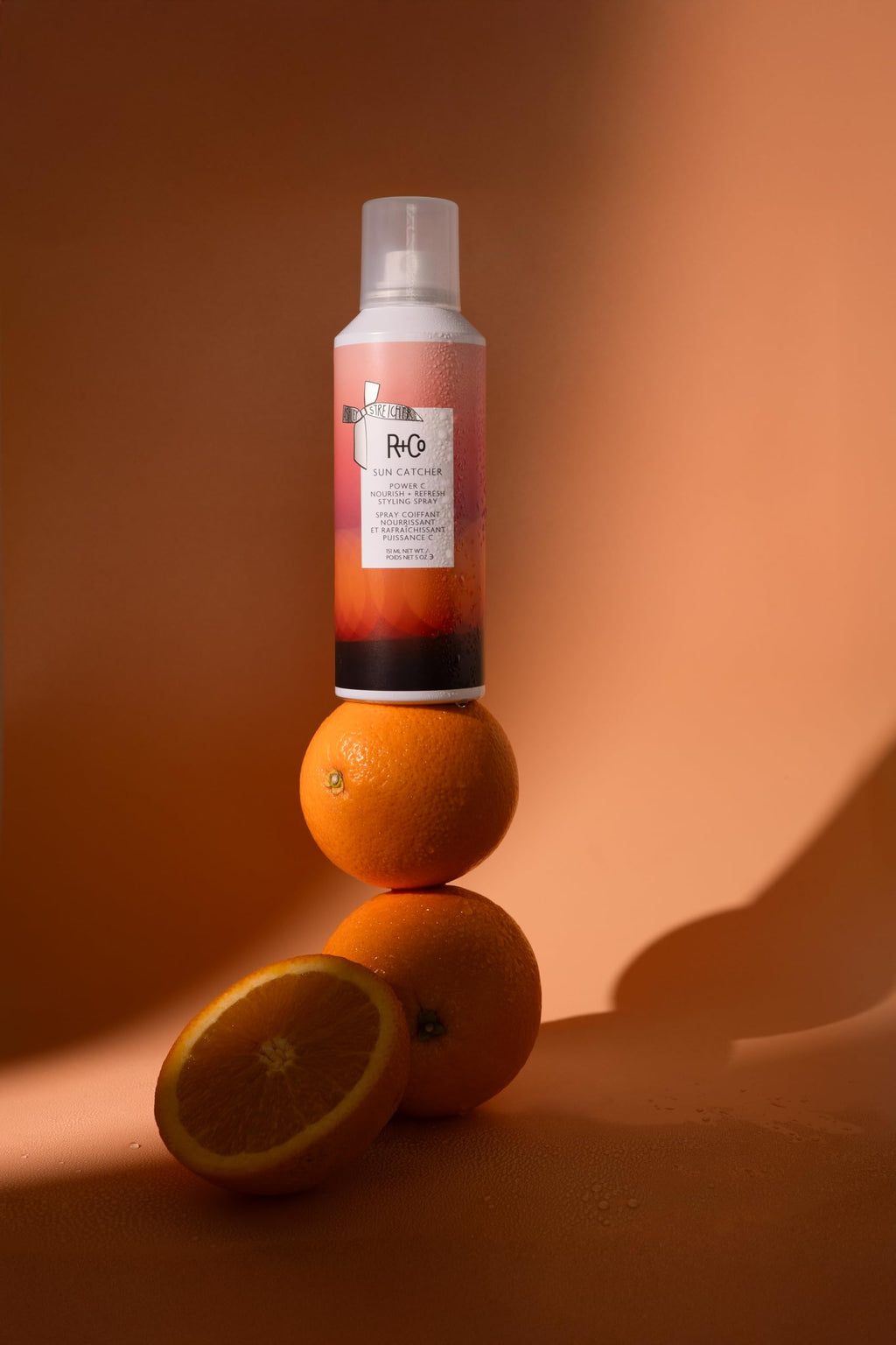 R+Co SUN CATCHER Power C Nourish + Refresh Styling Spray | Vitamin C Leave-In Mist, 450°F Heat Protection, UV + Pollution Shield | Hyaluronic Acid & Vegan Peptides | 5 oz