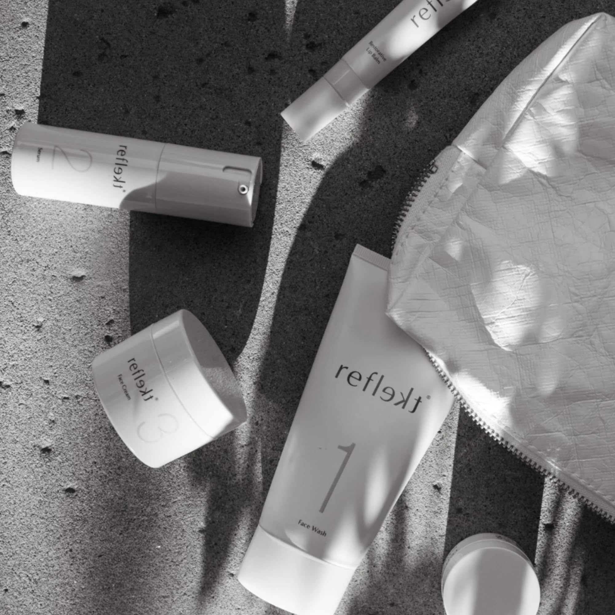 REFLEKT 1 Daily Exfoliating Face Wash – Hydration, Gentle Exfoliation, Vegan & Cruelty-Free