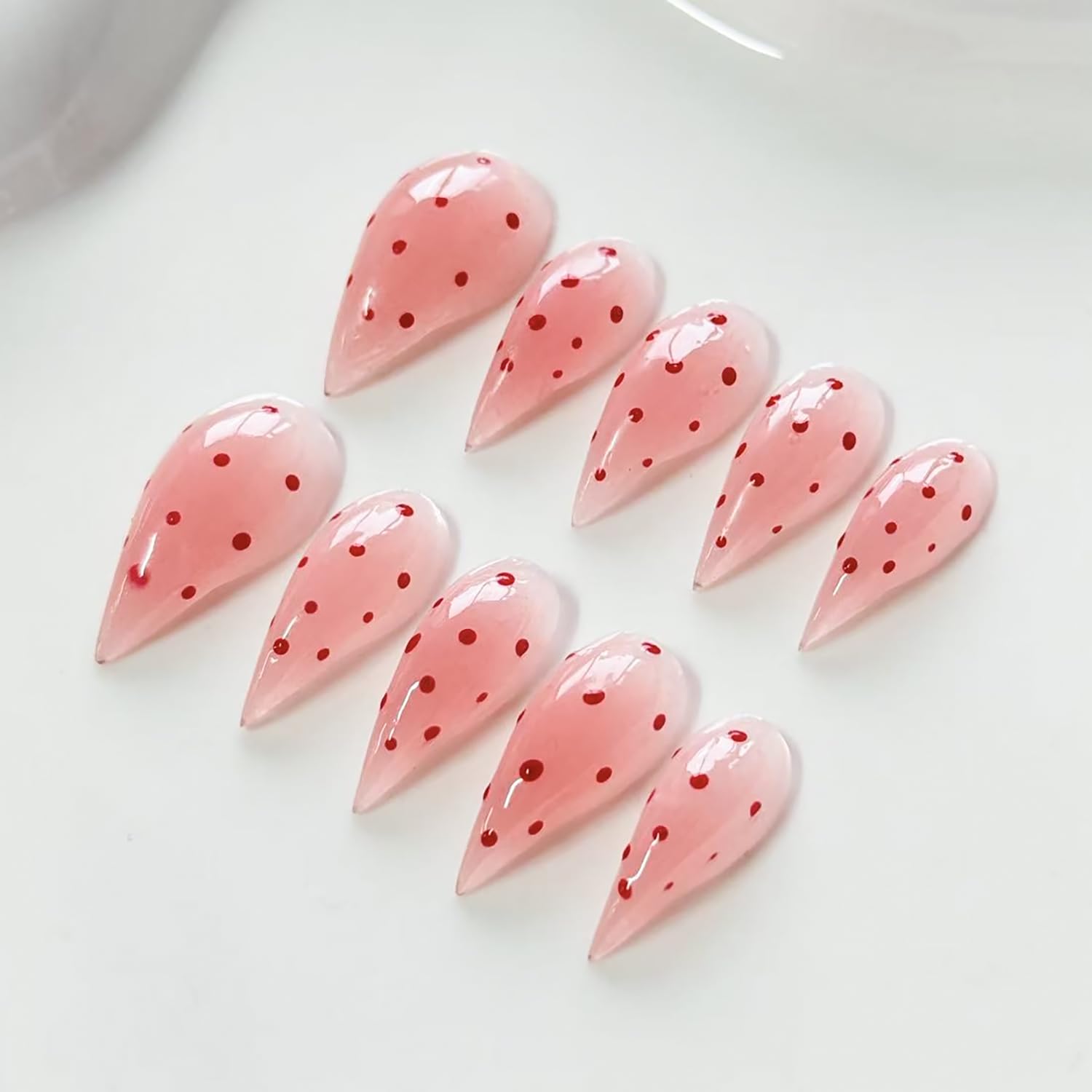 RIICFDD Handmade Curved Eagle Claw Press-On Nails – White, 24‑Piece Kit with Glue