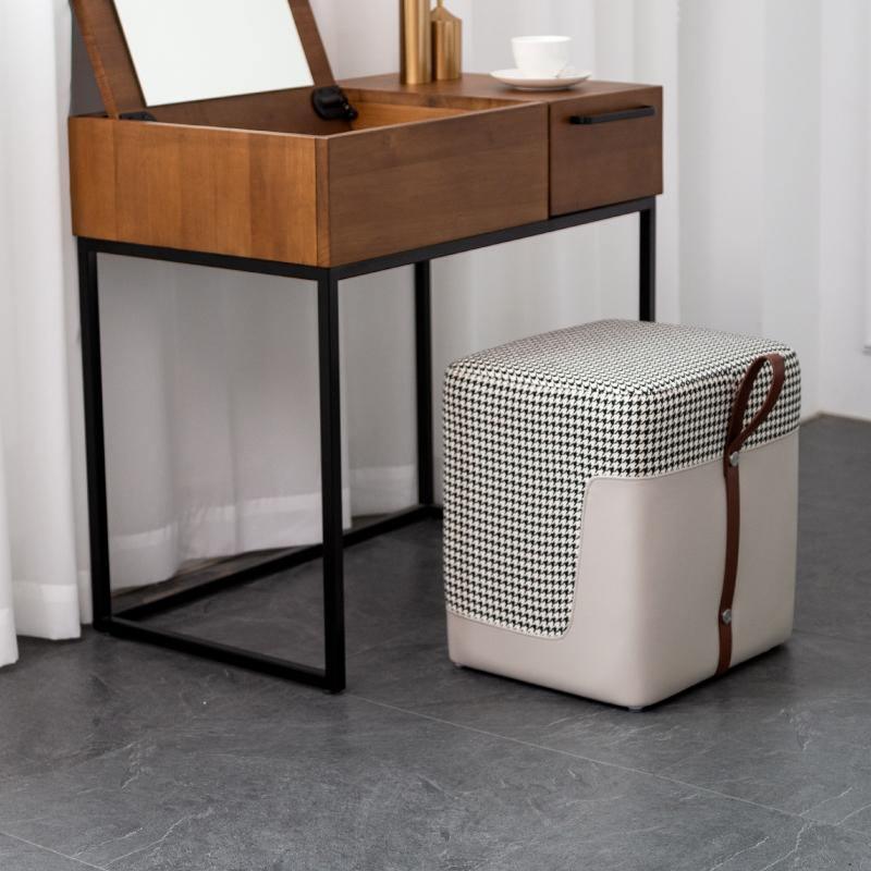 Rotteck Stool, Footstool, Ottoman