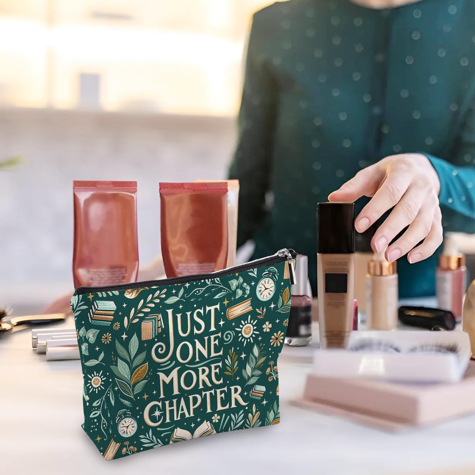 RTTLALUO Reading Cosmetic Bag for Book Lovers — Green Canvas Pouch with Zipper